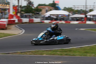 08/05/2022 : Un baquet pour Adrien à Megakart Vias (Photos Stéphane Agnus) 2022 — karting