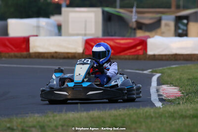 08/05/2022 : Un baquet pour Adrien à Megakart Vias (Photos Stéphane Agnus) 2022 — karting