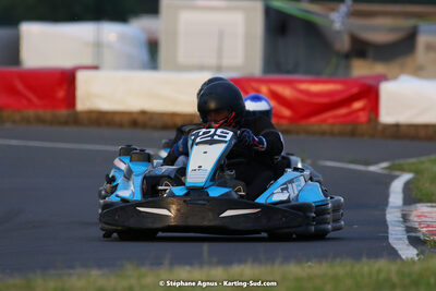 08/05/2022 : Un baquet pour Adrien à Megakart Vias (Photos Stéphane Agnus) 2022 — karting