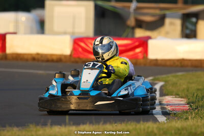 08/05/2022 : Un baquet pour Adrien à Megakart Vias (Photos Stéphane Agnus) 2022 — karting