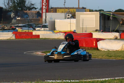 08/05/2022 : Un baquet pour Adrien à Megakart Vias (Photos Stéphane Agnus) 2022 — karting