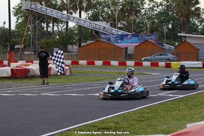 08/05/2022 : Un baquet pour Adrien à Megakart Vias (Photos Stéphane Agnus) 2022 — karting