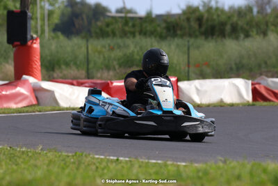 08/05/2022 : Un baquet pour Adrien à Megakart Vias (Photos Stéphane Agnus) 2022 — karting
