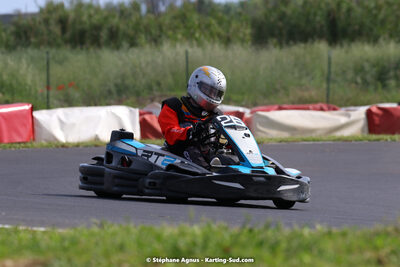 08/05/2022 : Un baquet pour Adrien à Megakart Vias (Photos Stéphane Agnus) 2022 — karting