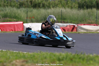 08/05/2022 : Un baquet pour Adrien à Megakart Vias (Photos Stéphane Agnus) 2022 — karting