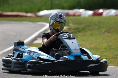 08/05/2022 : Un baquet pour Adrien à Megakart Vias (Photos Stéphane Agnus) 2022 — karting