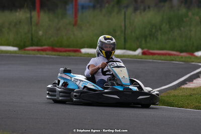 08/05/2022 : Un baquet pour Adrien à Megakart Vias (Photos Stéphane Agnus) 2022 — karting