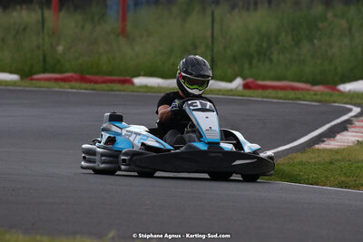 08/05/2022 : Un baquet pour Adrien à Megakart Vias (Photos Stéphane Agnus) 2022 — karting
