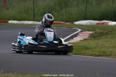 08/05/2022 : Un baquet pour Adrien à Megakart Vias (Photos Stéphane Agnus) 2022 — karting