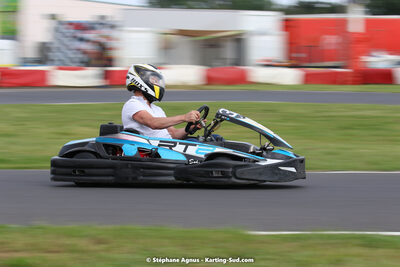 08/05/2022 : Un baquet pour Adrien à Megakart Vias (Photos Stéphane Agnus) 2022 — karting