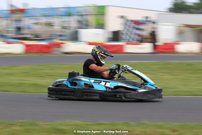 08/05/2022 : Un baquet pour Adrien à Megakart Vias (Photos Stéphane Agnus) 2022 — karting
