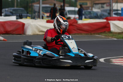 08/05/2022 : Un baquet pour Adrien à Megakart Vias (Photos Stéphane Agnus) 2022 — karting