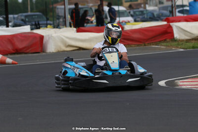 08/05/2022 : Un baquet pour Adrien à Megakart Vias (Photos Stéphane Agnus) 2022 — karting