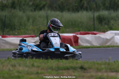 08/05/2022 : Un baquet pour Adrien à Megakart Vias (Photos Stéphane Agnus) 2022 — karting