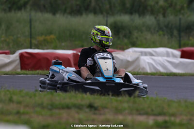 08/05/2022 : Un baquet pour Adrien à Megakart Vias (Photos Stéphane Agnus) 2022 — karting