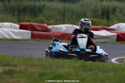 08/05/2022 : Un baquet pour Adrien à Megakart Vias (Photos Stéphane Agnus) 2022 — karting