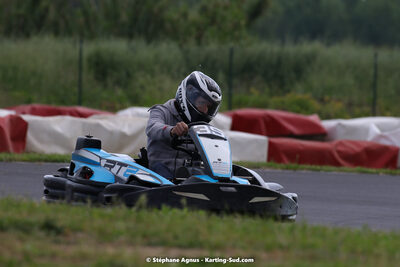 08/05/2022 : Un baquet pour Adrien à Megakart Vias (Photos Stéphane Agnus) 2022 — karting