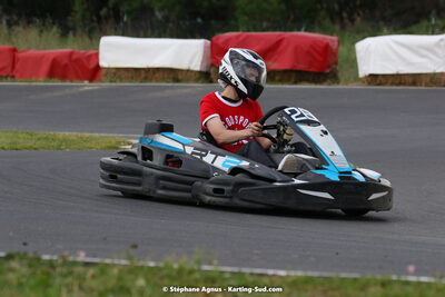 08/05/2022 : Un baquet pour Adrien à Megakart Vias (Photos Stéphane Agnus) 2022 — karting