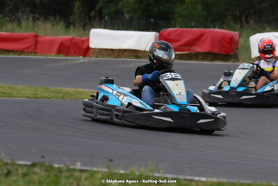08/05/2022 : Un baquet pour Adrien à Megakart Vias (Photos Stéphane Agnus) 2022 — karting