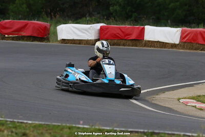08/05/2022 : Un baquet pour Adrien à Megakart Vias (Photos Stéphane Agnus) 2022 — karting