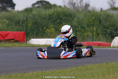 08/05/2022 : Un baquet pour Adrien à Megakart Vias (Photos Stéphane Agnus) 2022 — karting