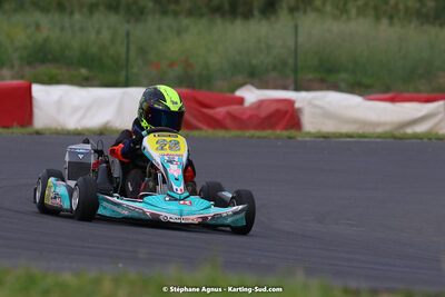 08/05/2022 : Un baquet pour Adrien à Megakart Vias (Photos Stéphane Agnus) 2022 — karting