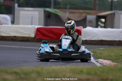 08/05/2022 : Un baquet pour Adrien à Megakart Vias (Photos Stéphane Agnus) 2022 — karting