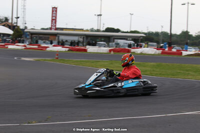 08/05/2022 : Un baquet pour Adrien à Megakart Vias (Photos Stéphane Agnus) 2022 — karting