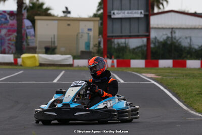 08/05/2022 : Un baquet pour Adrien à Megakart Vias (Photos Stéphane Agnus) 2022 — karting