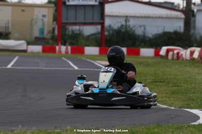08/05/2022 : Un baquet pour Adrien à Megakart Vias (Photos Stéphane Agnus) 2022 — karting