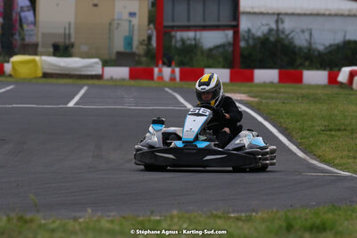 08/05/2022 : Un baquet pour Adrien à Megakart Vias (Photos Stéphane Agnus) 2022 — karting