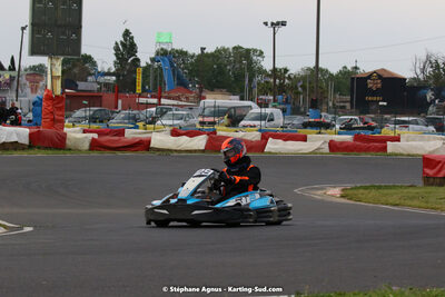 08/05/2022 : Un baquet pour Adrien à Megakart Vias (Photos Stéphane Agnus) 2022 — karting