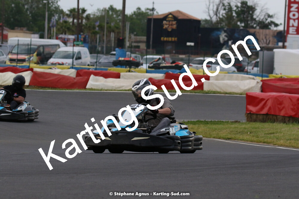 08/05/2022 : Un baquet pour Adrien à Megakart Vias (Photos Stéphane Agnus) 2022 — karting