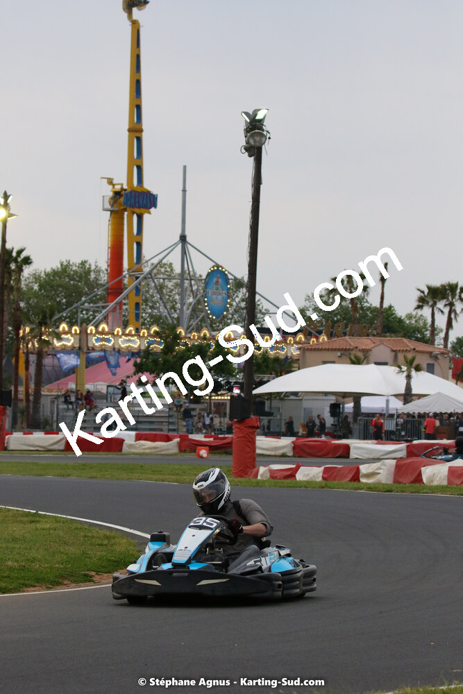 08/05/2022 : Un baquet pour Adrien à Megakart Vias (Photos Stéphane Agnus) 2022 — karting