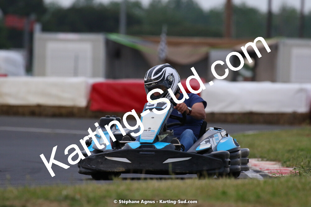 08/05/2022 : Un baquet pour Adrien à Megakart Vias (Photos Stéphane Agnus) 2022 — karting