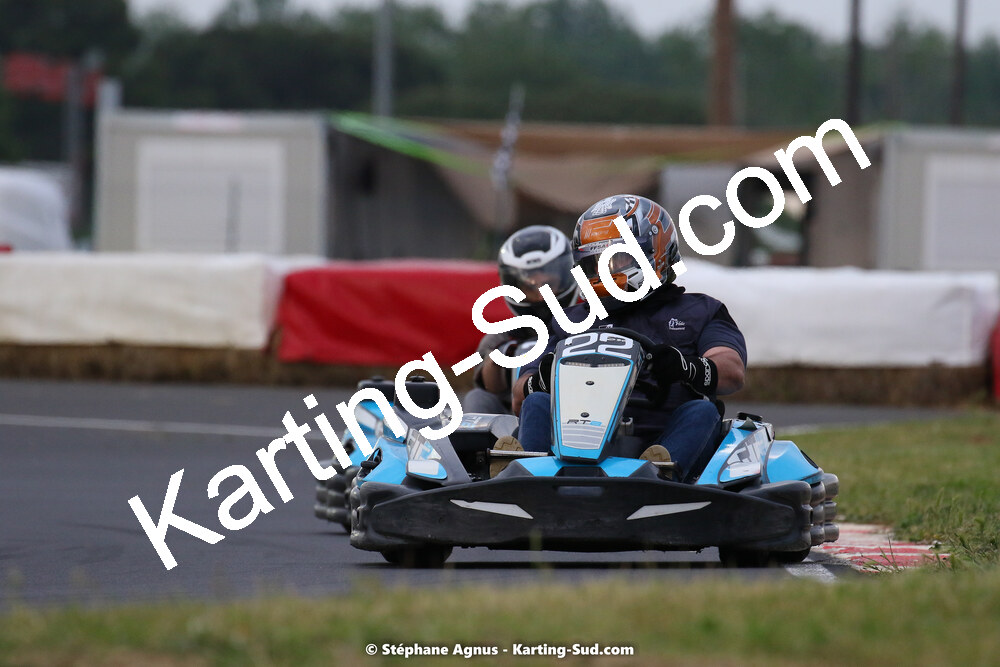 08/05/2022 : Un baquet pour Adrien à Megakart Vias (Photos Stéphane Agnus) 2022 — karting