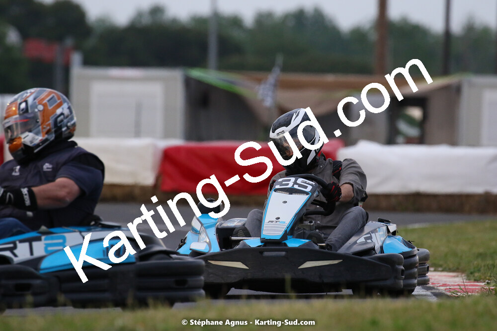 08/05/2022 : Un baquet pour Adrien à Megakart Vias (Photos Stéphane Agnus) 2022 — karting