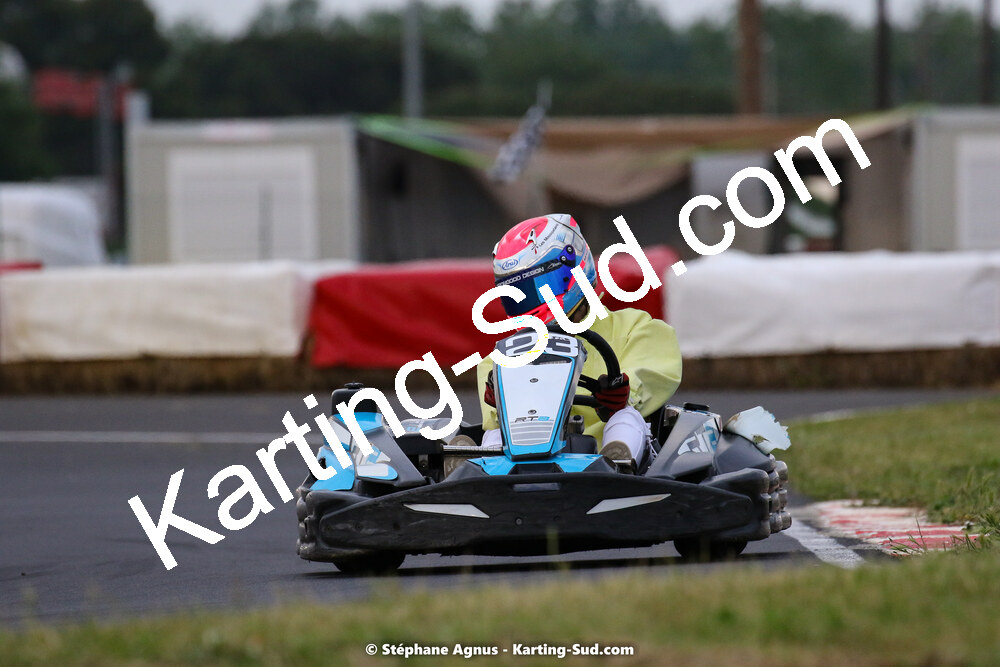 08/05/2022 : Un baquet pour Adrien à Megakart Vias (Photos Stéphane Agnus) 2022 — karting