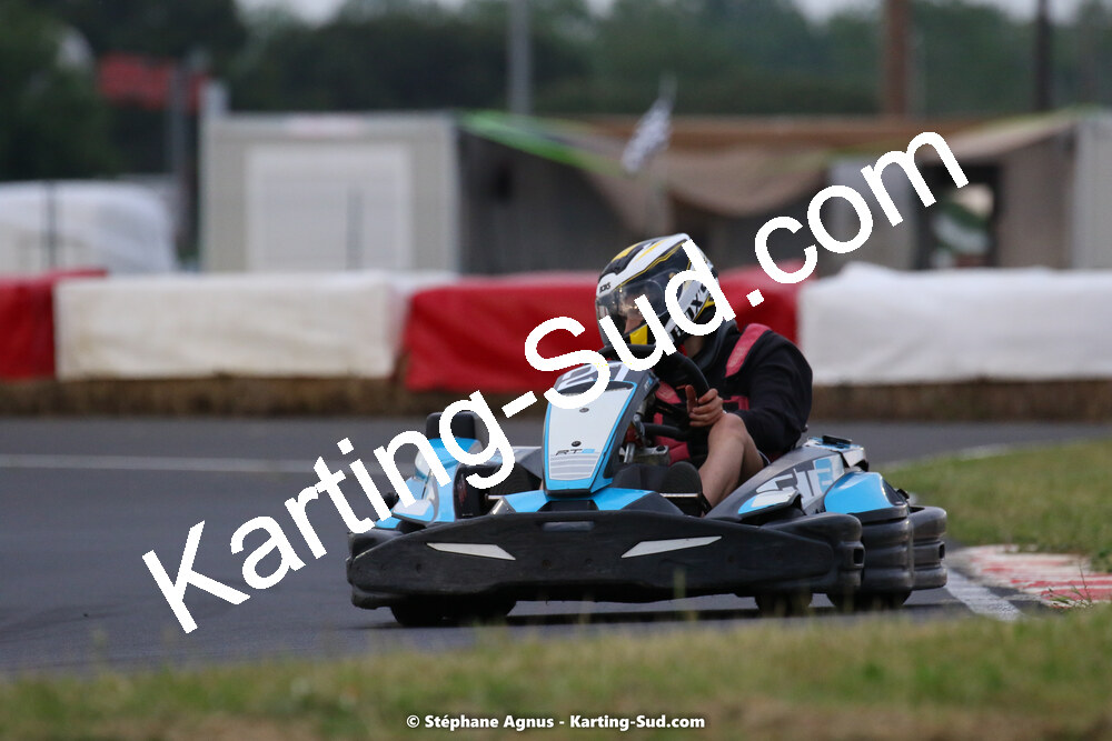 08/05/2022 : Un baquet pour Adrien à Megakart Vias (Photos Stéphane Agnus) 2022 — karting