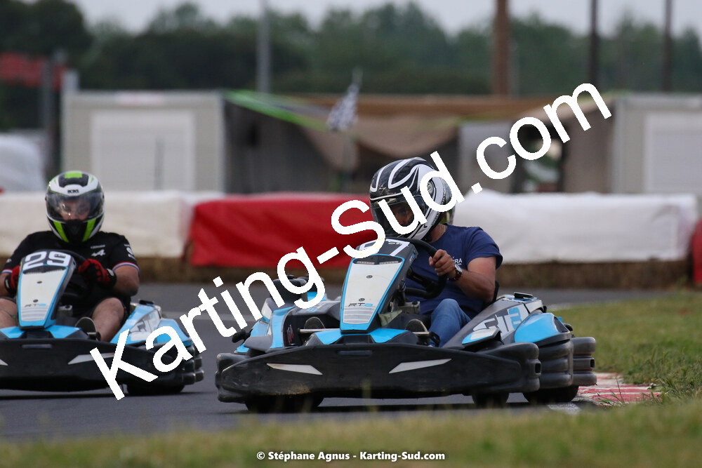 08/05/2022 : Un baquet pour Adrien à Megakart Vias (Photos Stéphane Agnus) 2022 — karting