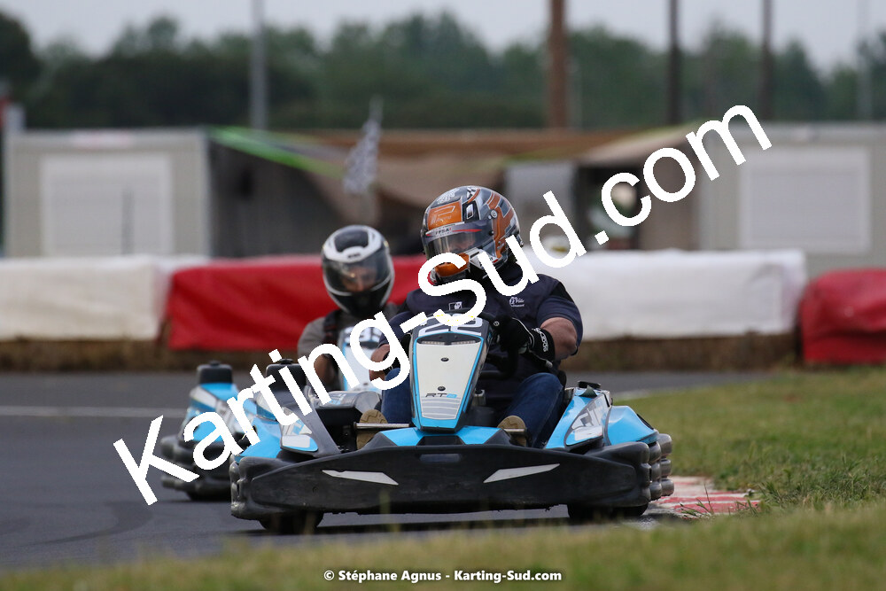 08/05/2022 : Un baquet pour Adrien à Megakart Vias (Photos Stéphane Agnus) 2022 — karting