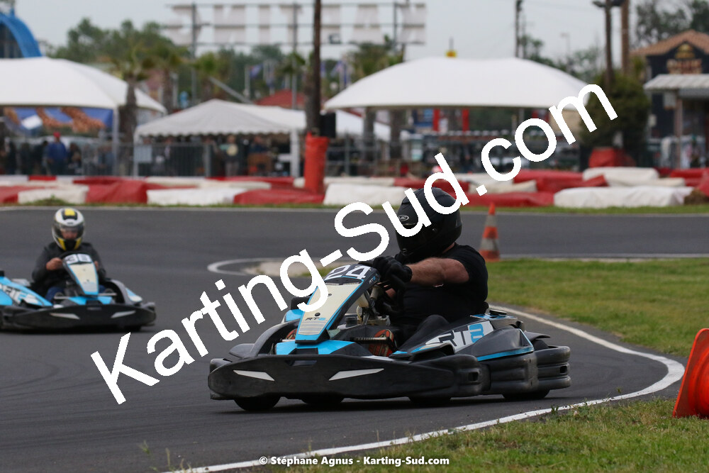 08/05/2022 : Un baquet pour Adrien à Megakart Vias (Photos Stéphane Agnus) 2022 — karting