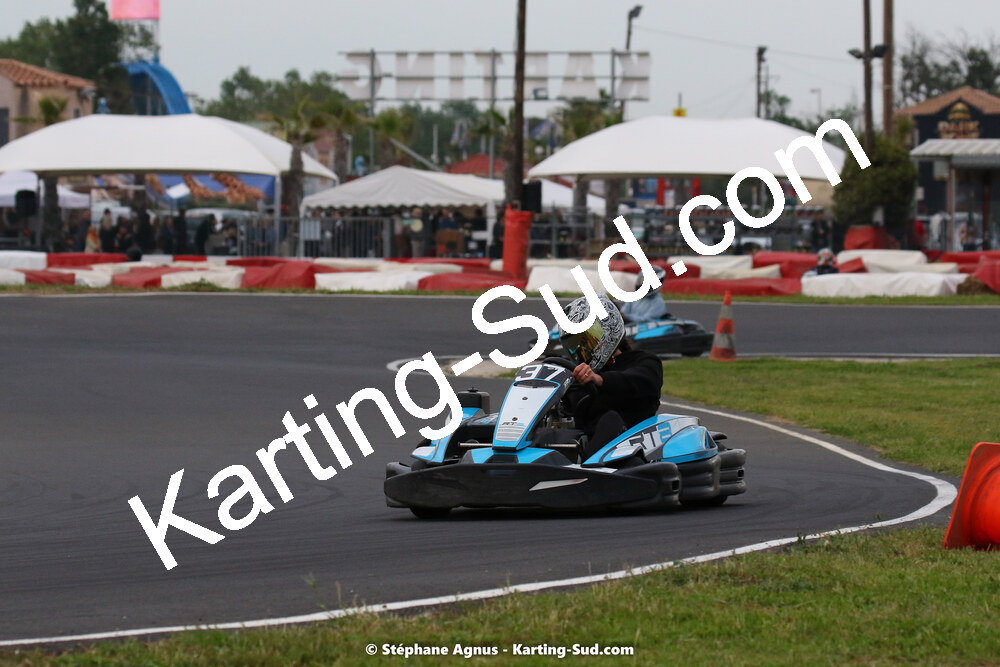 08/05/2022 : Un baquet pour Adrien à Megakart Vias (Photos Stéphane Agnus) 2022 — karting