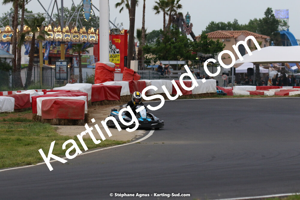 08/05/2022 : Un baquet pour Adrien à Megakart Vias (Photos Stéphane Agnus) 2022 — karting