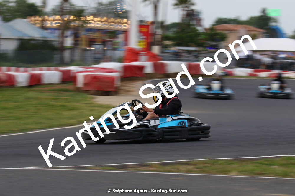 08/05/2022 : Un baquet pour Adrien à Megakart Vias (Photos Stéphane Agnus) 2022 — karting
