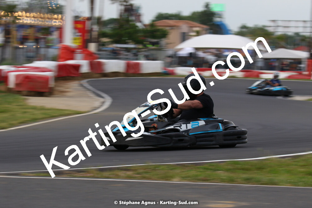 08/05/2022 : Un baquet pour Adrien à Megakart Vias (Photos Stéphane Agnus) 2022 — karting