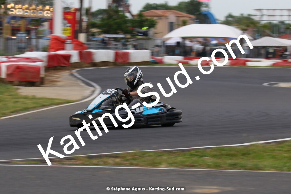 08/05/2022 : Un baquet pour Adrien à Megakart Vias (Photos Stéphane Agnus) 2022 — karting