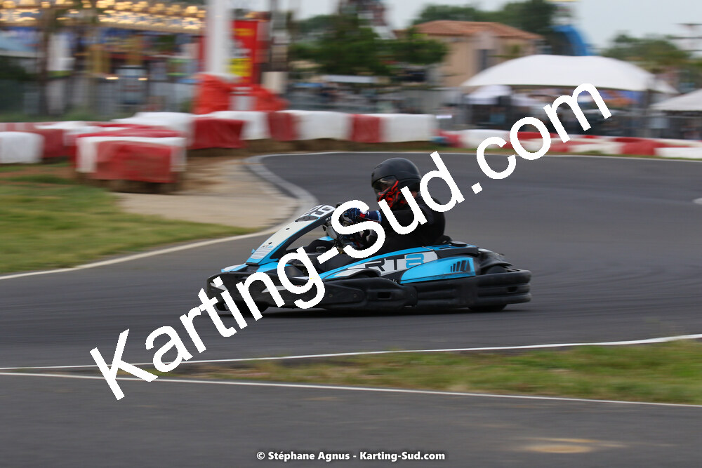 08/05/2022 : Un baquet pour Adrien à Megakart Vias (Photos Stéphane Agnus) 2022 — karting