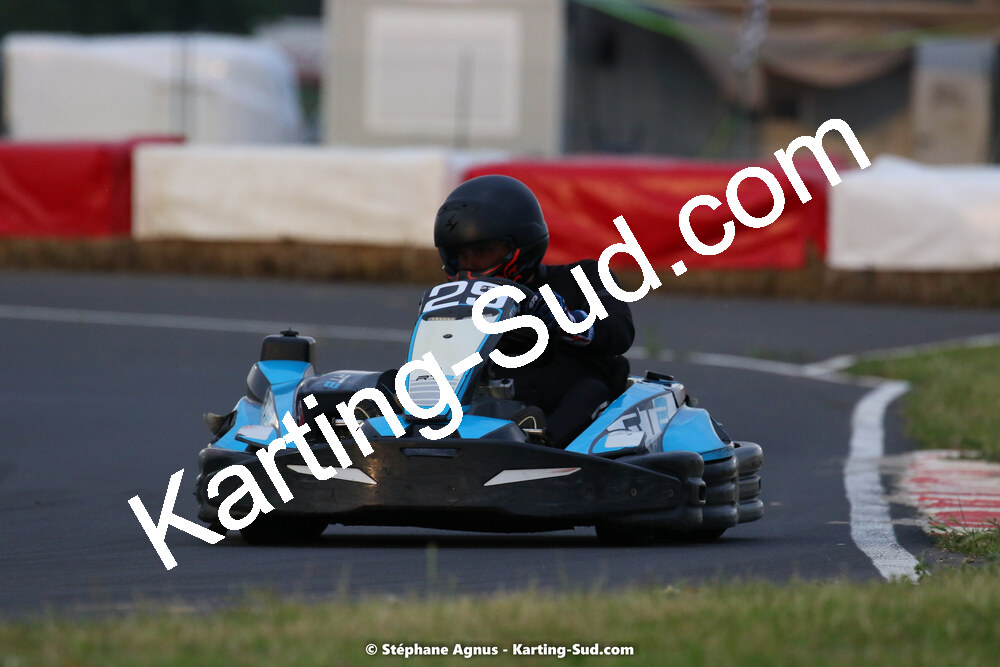 08/05/2022 : Un baquet pour Adrien à Megakart Vias (Photos Stéphane Agnus) 2022 — karting
