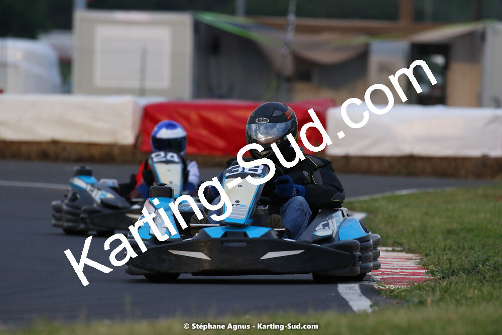 08/05/2022 : Un baquet pour Adrien à Megakart Vias (Photos Stéphane Agnus) 2022 — karting